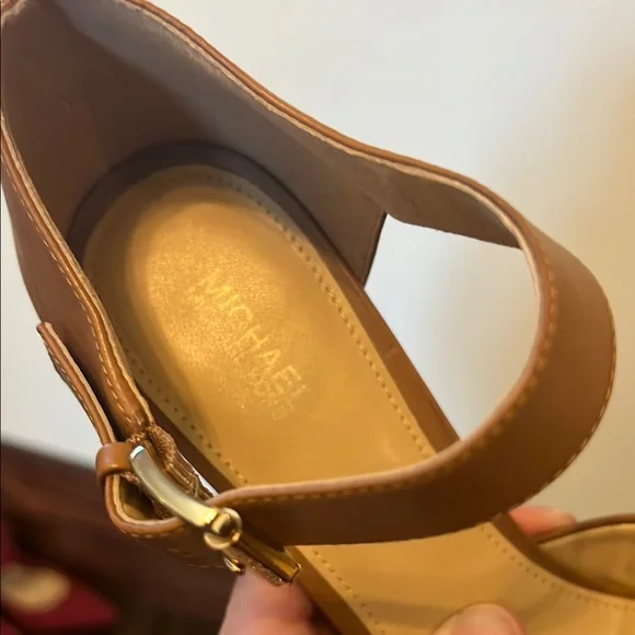 Michael Kors platform heels size 8.5 - Picture 2 of 10